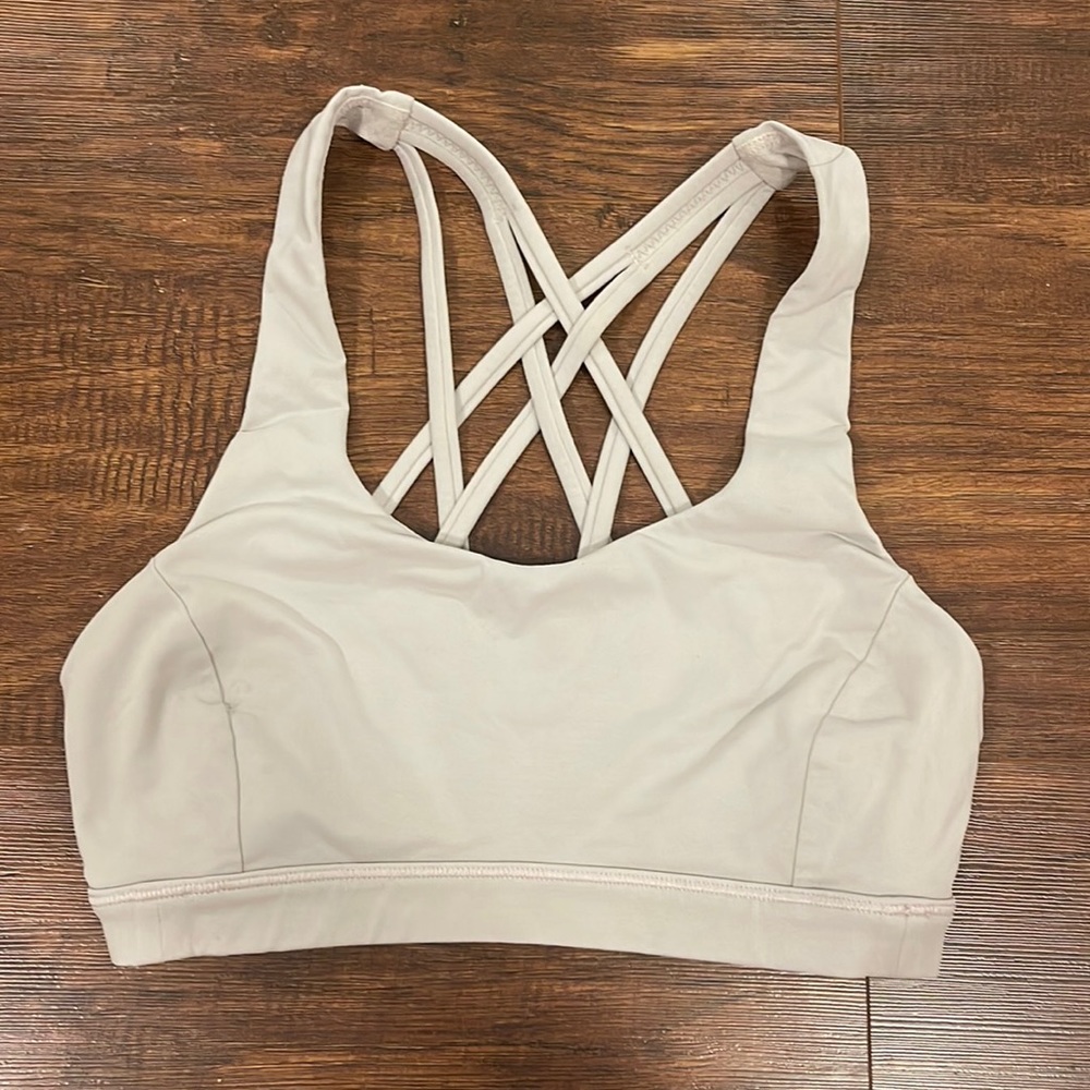 Lululemon sports bra